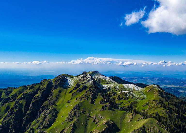 Denggan Mountain Tianchi Lake of Tianshan Mountains