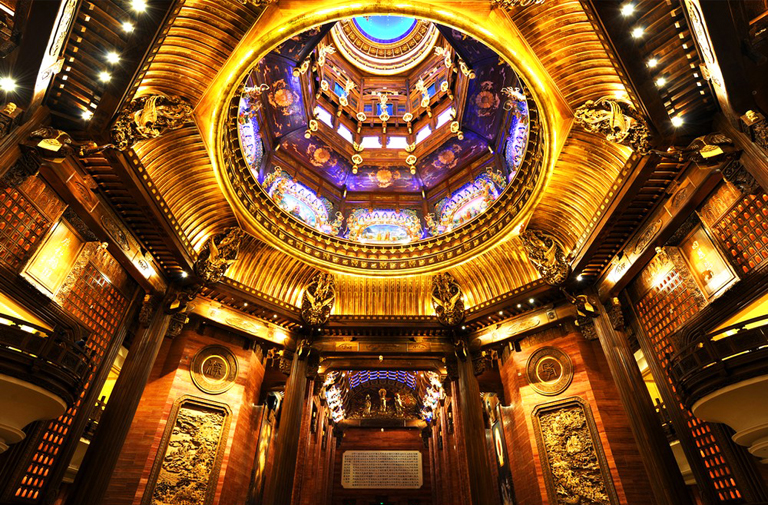 Exquisite Brahma Palace Decoration Lingshan Grand Buddha