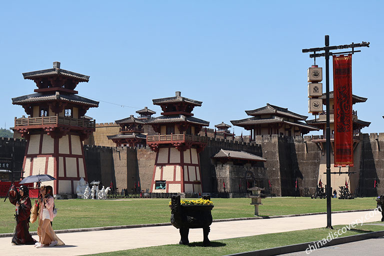The Palace of Emperor Qin