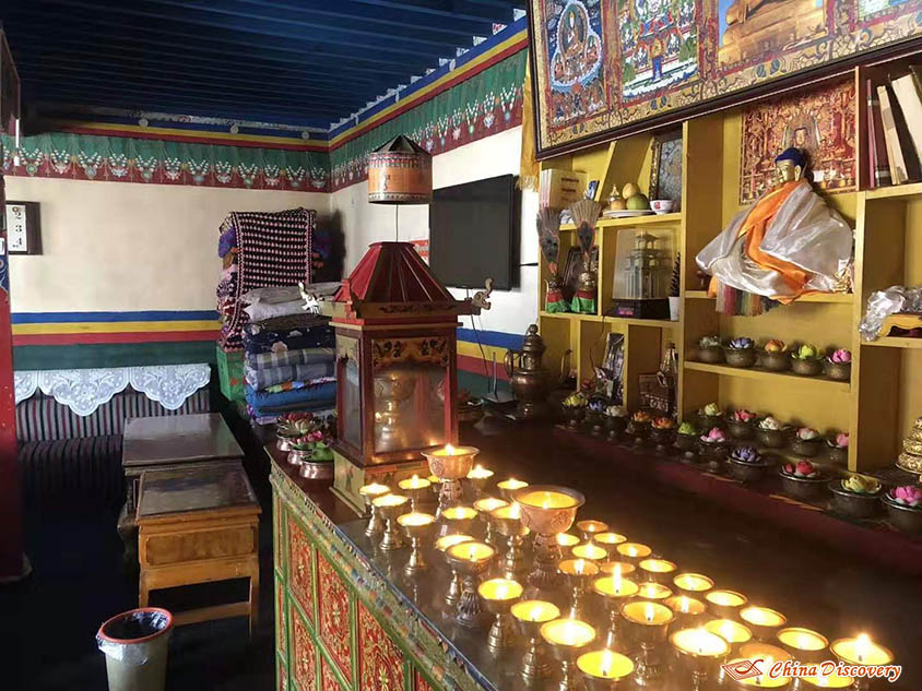 Buddhist Lights Showing Respect to the Buddha, Photo Shared by Anthony, Tour Customized by China Discovery