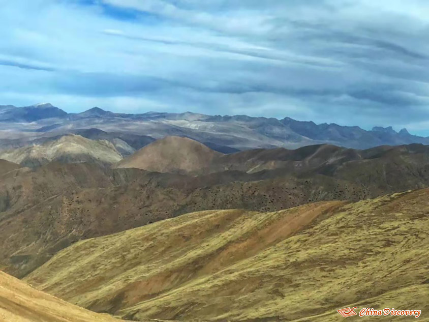 On the Way to Meet Mt. Qomolangma, Photo Shared by Anthony, Tour Customized by China Discovery