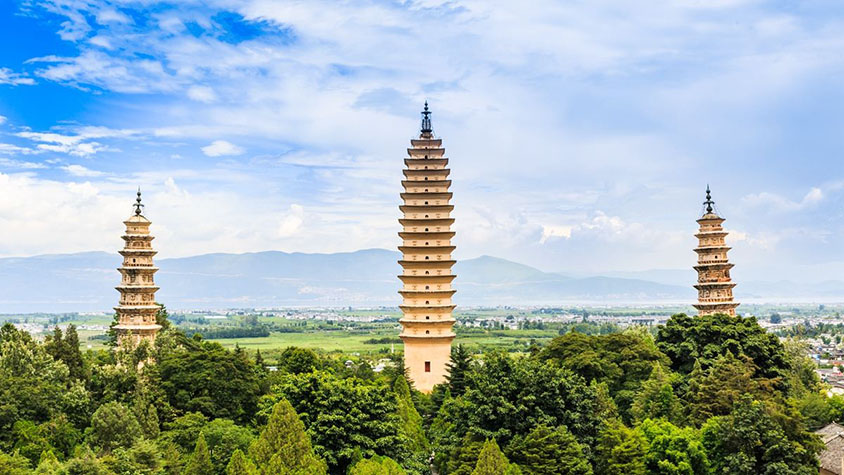 Three Pagodas at Chongsheng Temple in Dali, Tour Customized by Wonder