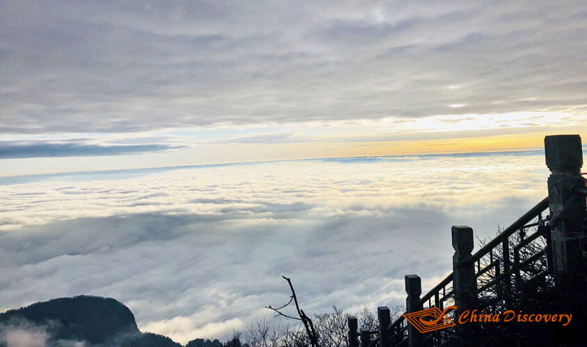 The Golden Summit in sunny day Mount Emei Tour