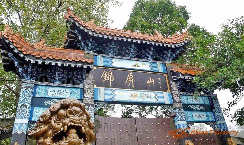 Mount Jinping Langzhong Tour
