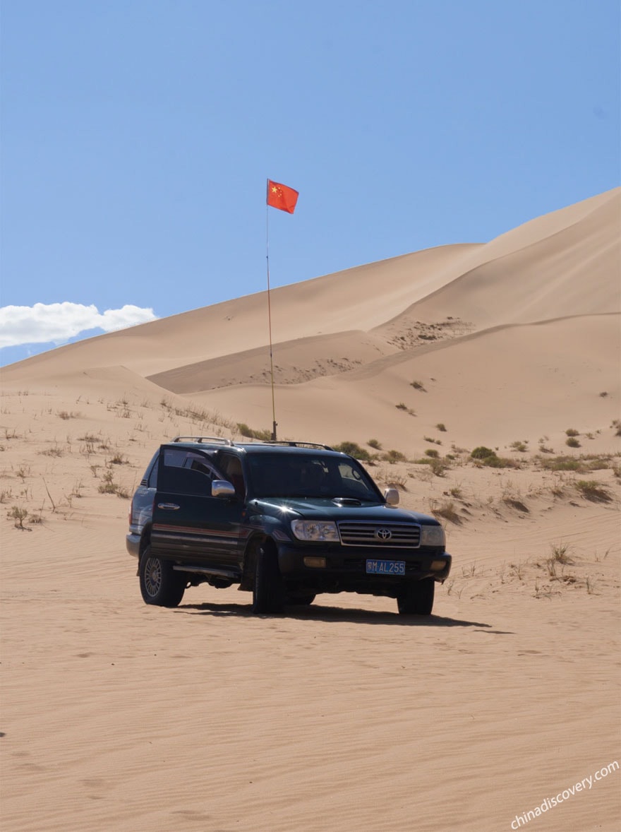 Badain Jaren Desert Tour