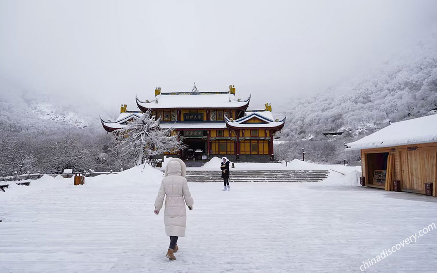 Jiuzhaigou Trip