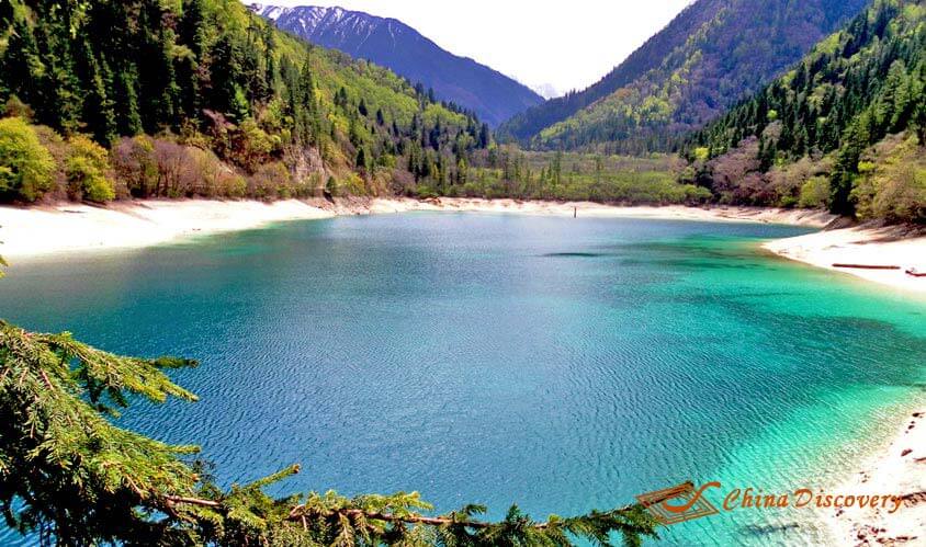 Jiuzhaigou Valley Tour