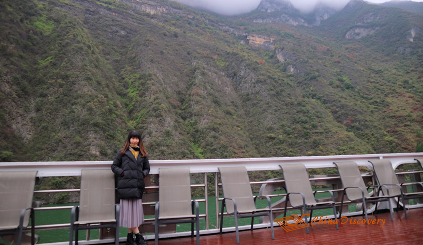 My Photo with Wu Gorge Five Days Yangtze River Cruise