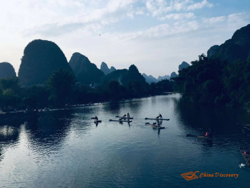 Bamboo Rafts on Yulong River Chengdu to Guilin Trip