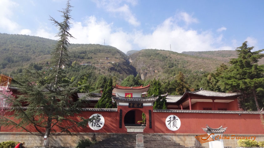 Tianlong Temple One Day Dali Tour