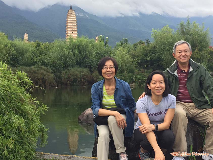 Mr. Maa and His Family at Three Pagodas of Chongsheng Temple in Dali, Tour Customized by Vivien
