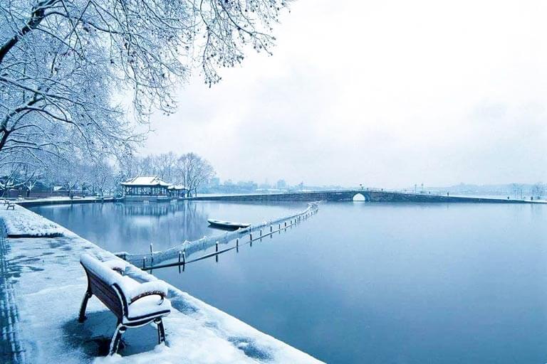 Hangzhou West Lake in Winter