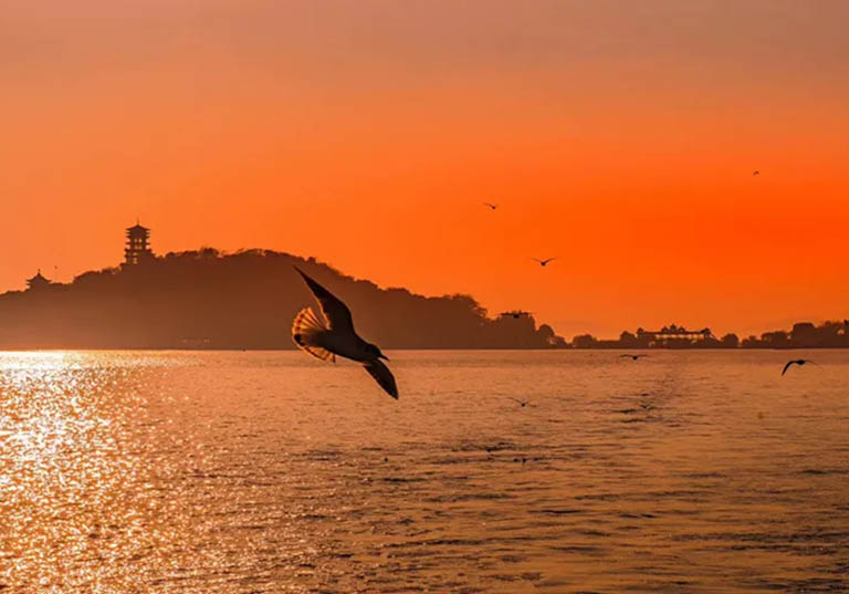 Taihu Lake