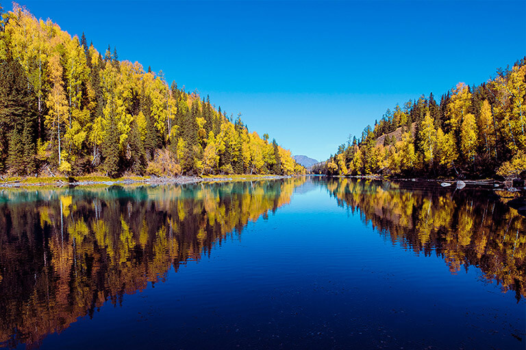 7 Days Classic Road Trip to Heavenly Kanas Lake 2025/2026