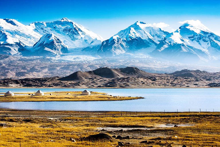 Karakul Lake in Autumn Top Attractions & Things to Do in Kashgar