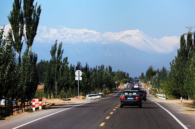 Spectacular Scenery along the G314 Highway Kashgar to Tashkurgan