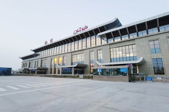 Hotan Airport © mafengwo Hotan Airport