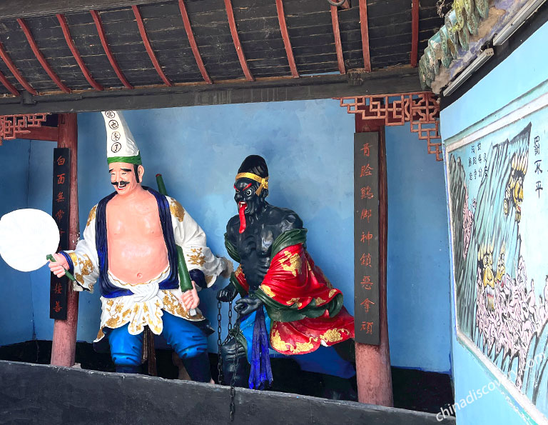 Fengdu Ghost City  Tour