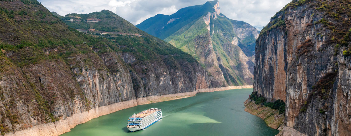 Chongqing to Yichang Yangtze River Cruise