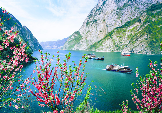 Chongqing to Yichang Yangtze Cruise - Three Gorges