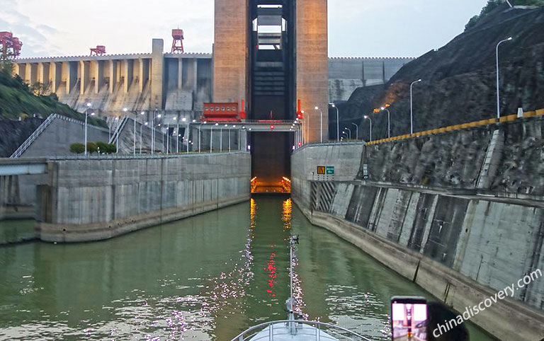Three Gorges Dam Ship Lift 