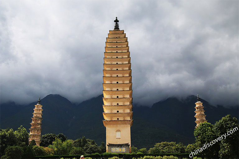 Dali Three Pagodas