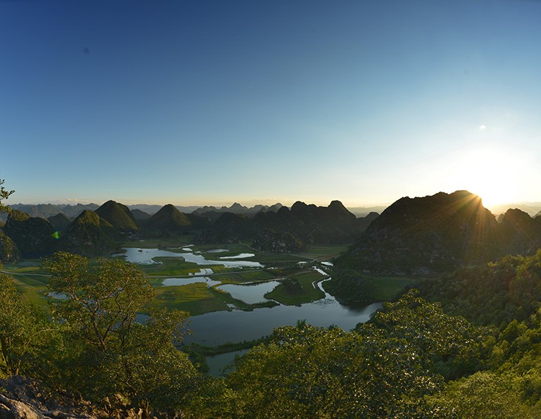 Puzhehei Scenic Area 