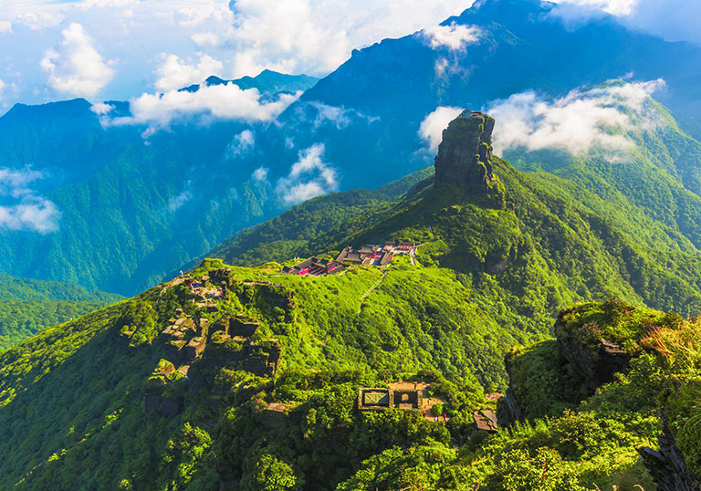 Fanjingshan Mountain in Tongren Chengdu to Zhangjiajie