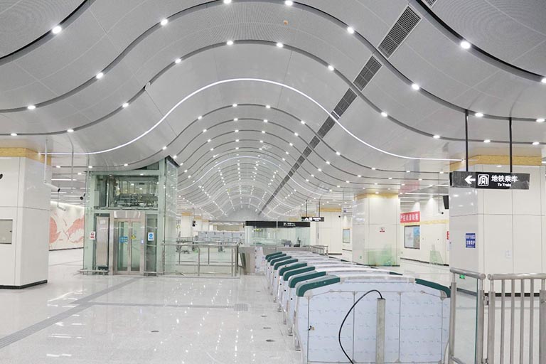 Zhengzhou Airport and Flights to Zhengzhou
