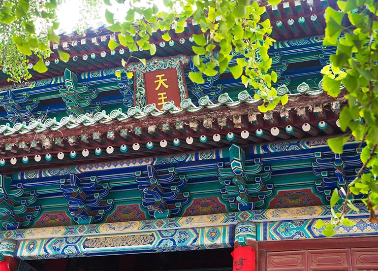 Shaolin Temple in August Zhengzhou Weather and Temperature in Summer