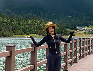 China Travel Consultant Tammy
