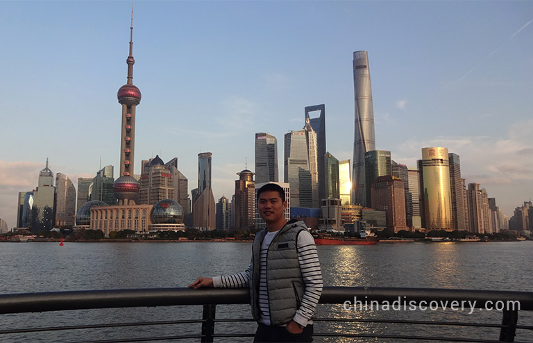 Wonder in Shanghai Wonder in Shanghai