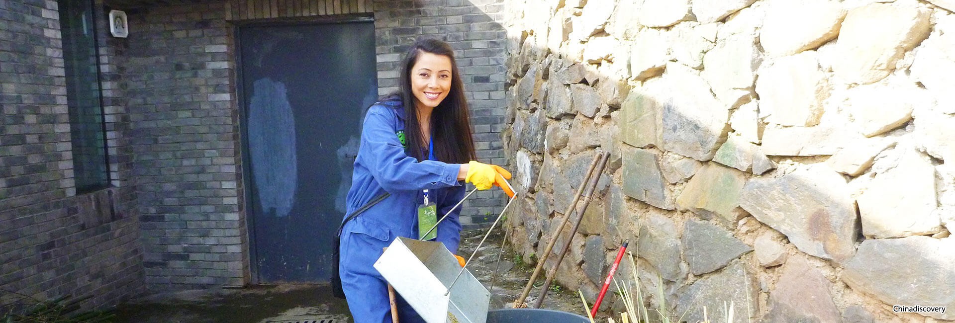 Dujiangyan Panda Volunteer Tour